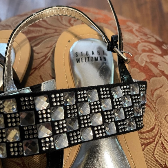 Stuart Weitzman Silver Jeweled Thongs (Girls) - 4 - Picture 8 of 13